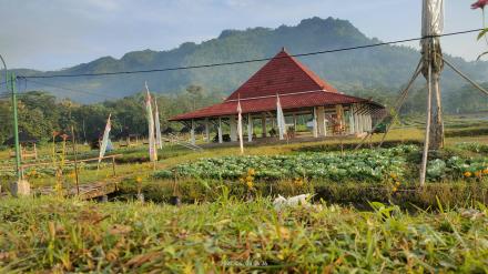 POTENSI WISATA DESA PAKIS 